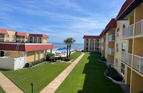 Point East Condo | Ocean View Second Floor 2/2