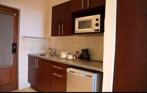 Port Edward Apartment | Ocean View Villas Unit A11