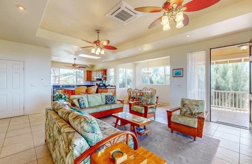 Waikoloa House | Ocean-view Waikoloa Village retreat with air conditioning - discounted golf