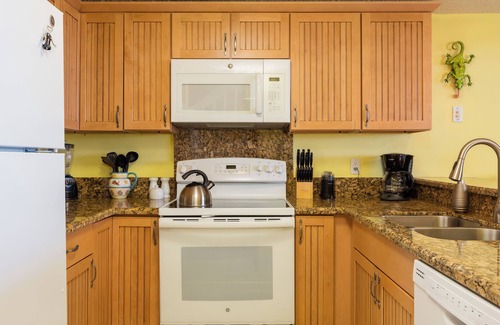 Waikoloa Condo | Ocean view with amazing sunsets! Enjoy 10% Off on Stays of 7+ Days This Summer!