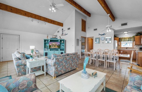 Spindrift Banks House | Ocean Views! Dog Friendly Home in Salvo w/Hot Tub, Elevator, and Screened Porch