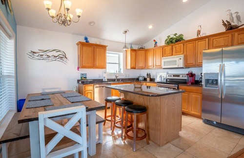 Carolina Beach House | Ocean Views, short walk to beach! - Helm N Dock