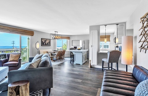 La Jolla Condo | Ocean Views & Sounds - Bird Rock - La Jolla