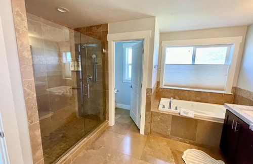 Lincoln City House | Ocean Views, Spacious Getaway, 5BR, Hot Tub, Sleeps 16
