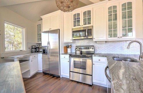 Sea Pines House | Ocean Views Treehouse Walkable to Harbour Town