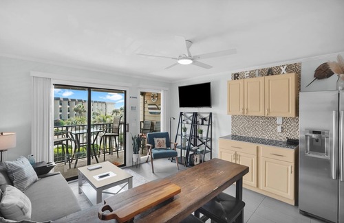 Folly Field Condo | Ocean Villa A205 - Romantic Beachfront Getaway
