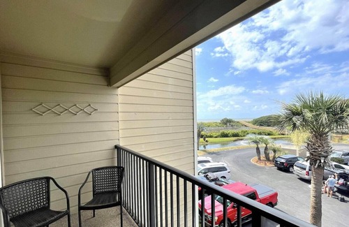 Folly Field Condo | Ocean Villa B240 - 2nd Floor Balcony Views
