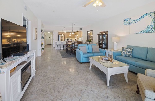 New Smyrna Beach Condo | Ocean Walk- Building 3- 3bdrm/2bath