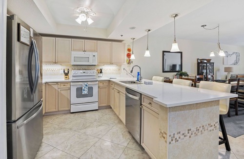 New Smyrna Beach Condo | Ocean Walk- Building 3- 3bdrm/2bath