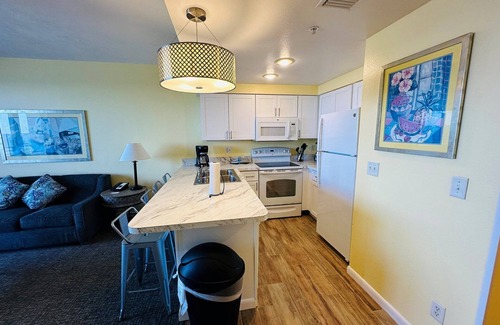 Daytona Beach Condo | Ocean Walk Resort 2BR Suite Friday Check-In