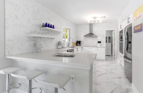 Lauderdale Beach House | Oceana: Pool, Game Room, Walk to Beach