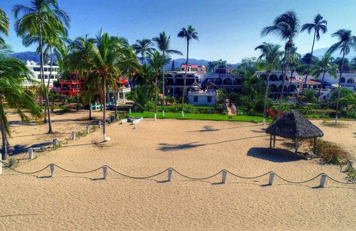 Rincon de Guayabitos Apartment | Oceanfront Penthouse with exclusive beach