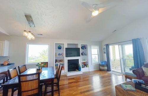Topsail Beach House | Oceanfront! 10% Discount for 7 night stays on open Aug & Sept Weeks