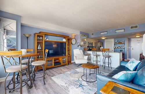 Myrtle Beach Condo | Oceanfront 19th-floor condo with 2 balconies, pools, hot tubs, gym & sauna