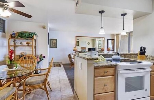 Kahana Apartment | Oceanfront 1bedroom gem, stunning views @ Royal Kahana n