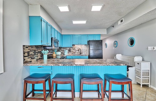 Ash Condo | Oceanfront 2 bedroom 2 bath at Xanadu in N. MB