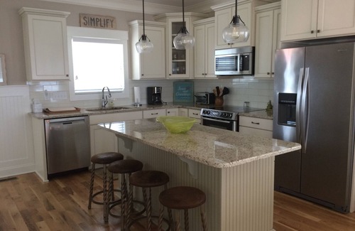 Long Beach House | Oceanfront/4 bedroom/3 bath/sleeps 10/breathtaking views/direct beach access