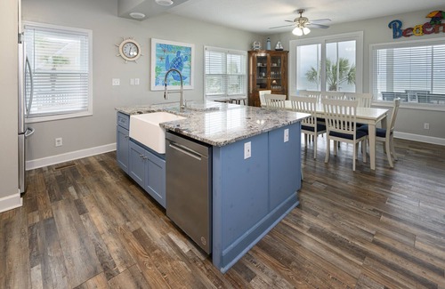 Surfside Beach House | Oceanfront 5BR Beach House in Surfside Beach with Private Pool! Blue Lagoon B