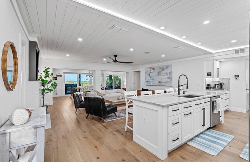 Cocoa Beach House | Oceanfront 6bed with game room, hot tub and fire pit