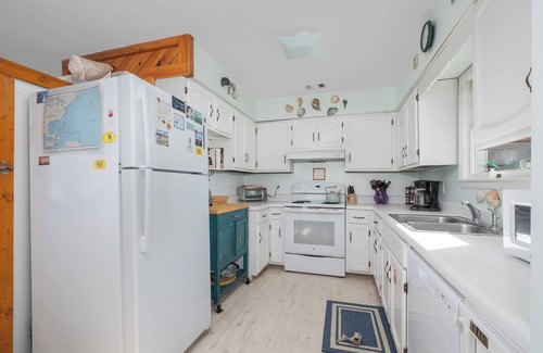 Rodanthe House | Oceanfront 7041- Duck Dog: 4-Bedroom House in Rodanthe, NC