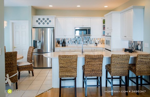 Wilmington Beach House | Oceanfront 9 bdrms with pool and hot tub