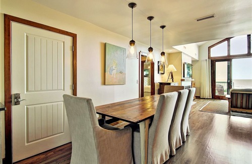 Charleston County House | Oceanfront Beach Cottage with Decks & Private Beach Access