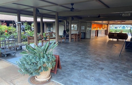 Wailua Condo | Oceanfront Christmas at Pono Kai, Kauai, sleeps 6