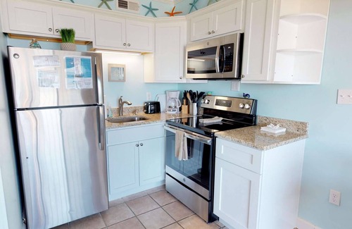 Carolina Beach Condo | Oceanfront Condo w/Views, Private Beach Entry + Access to CB Boardwalk, Pool, Elevator
