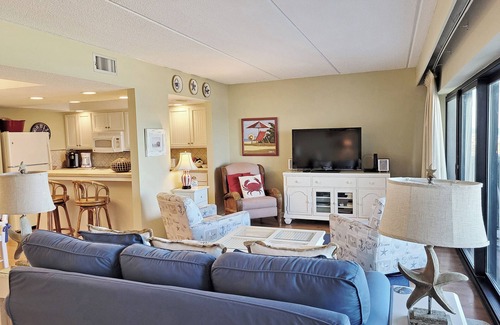Pawleys Island Condo | Oceanfront Condo, Balcony View, Peninsula Locale, Elevator, 2 Pools, Creek Dock