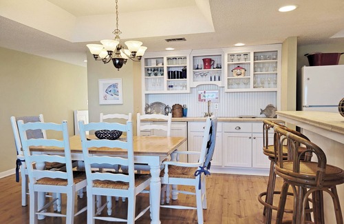 Pawleys Island Condo | Oceanfront Condo, Balcony View, Peninsula Locale, Elevator, 2 Pools, Creek Dock