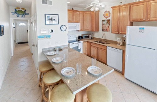 Hatteras Condo | Oceanfront Condo w/Private Balcony, Resort Pool, Hot Tub, Elevator, Clubhouse