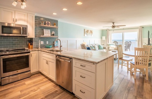 Kure Beach Condo | Oceanfront Condo with 3+ Pools - Ocean Dunes 2109
