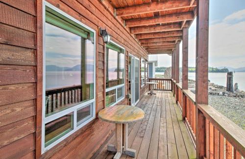 Craig Apartment | Oceanfront Craig Apt Grill, Fishing On-Site!