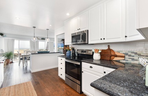 Santa Ana Heights House | Oceanfront Family-Friendly Newport Beach Duplex