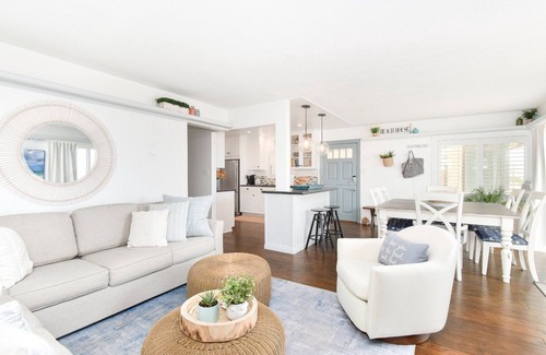 Santa Ana Heights House | Oceanfront Family-Friendly Newport Beach Duplex