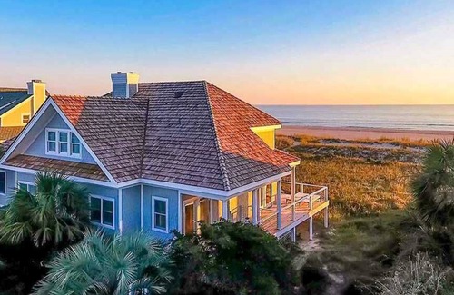 South Beach House | Oceanfront, great for families with children, BHI