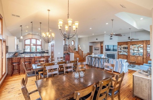 Hatteras House | Oceanfront Hatteras home w/countless amenities & panoramic views!