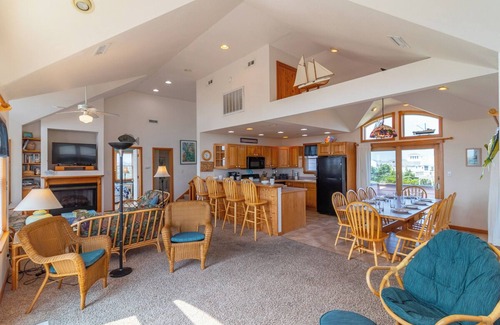 Salvo House | Oceanfront home in Salvo w/Private Pool & Game Room