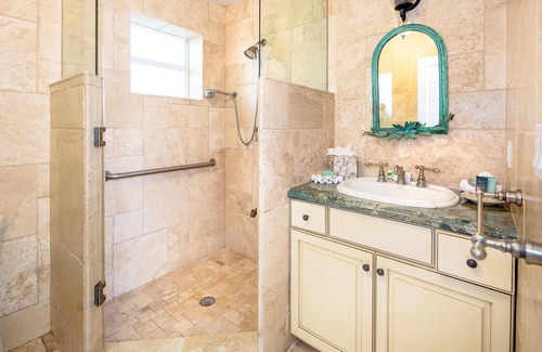 Islamorada Resort | Oceanfront Home w/Patio, Kitchen, & WiFi - Steps to Marina & Activity Center