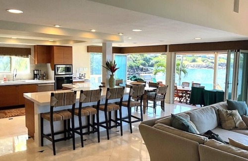 Napili House | Oceanfront, hot tub, pool, sauna, perfect location!