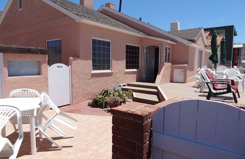Central Mission Beach House | Oceanfront House - 'Best Patio' In Mission Beach
