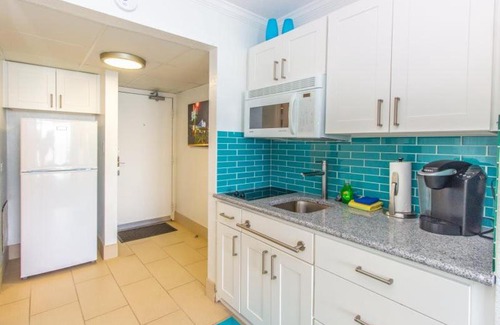 Myrtle Beach House | Oceanfront King Suite Sand Dunes 2433