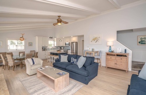 Sunset Beach House | Oceanfront Luxury Home on Sunset Beach West End - Newly Renovated/Open Floorplan