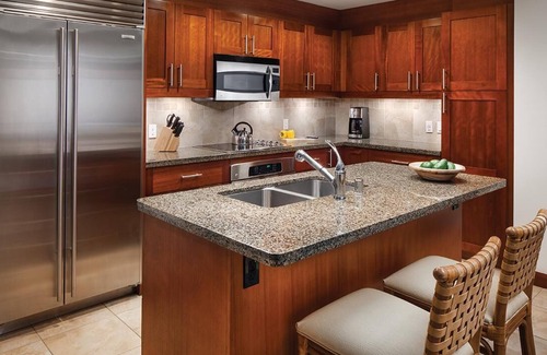 Lihue Villa | Oceanfront Marriott's Kauai Lagoons l 3-bedroom Villa