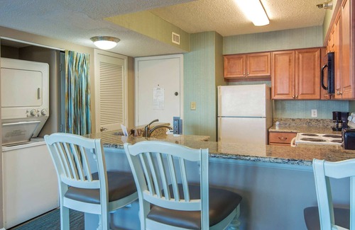 Myrtle Beach Apartment | Oceanfront Oasis In The Heart Of Myrtle Beach