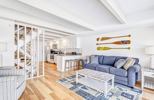 Midtown Ocean City House | Oceanfront Ocean Colony Townhouse w/2 Balconies, W/D, AC, WiFi, Shared Pool