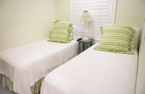 Saint Simons Island Condo | Oceanfront on Beachview Drive
