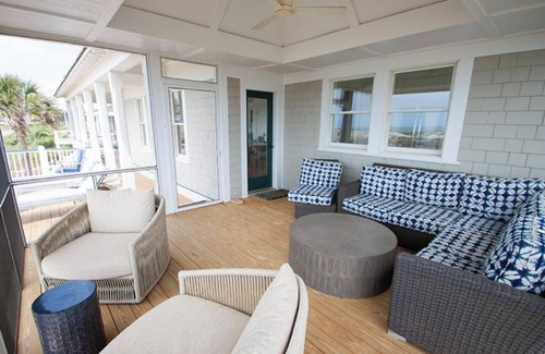 South Beach House | OCEANFRONT PARADISE