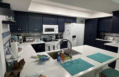 South Patrick Shores Condo | Oceanfront Penthouse Closest to the beach