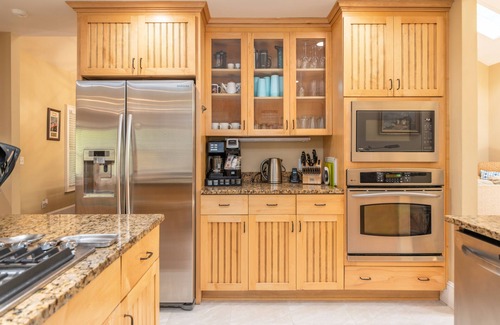Beach Lagoon House | OCEANFRONT Retreat w Stunning Setback, Gourmet Kitchen, Private Pool, Hot Tub, Screened Patio, Grill